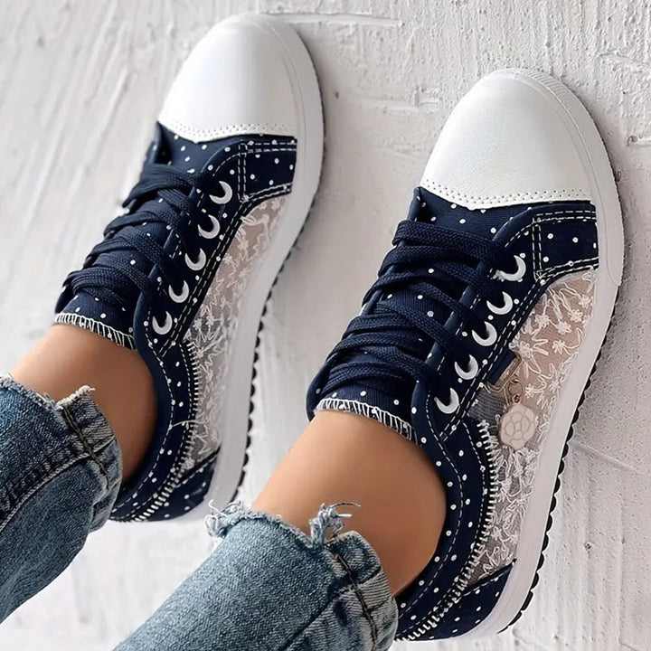 Jeanne | Flat Comfortable Sneakers
